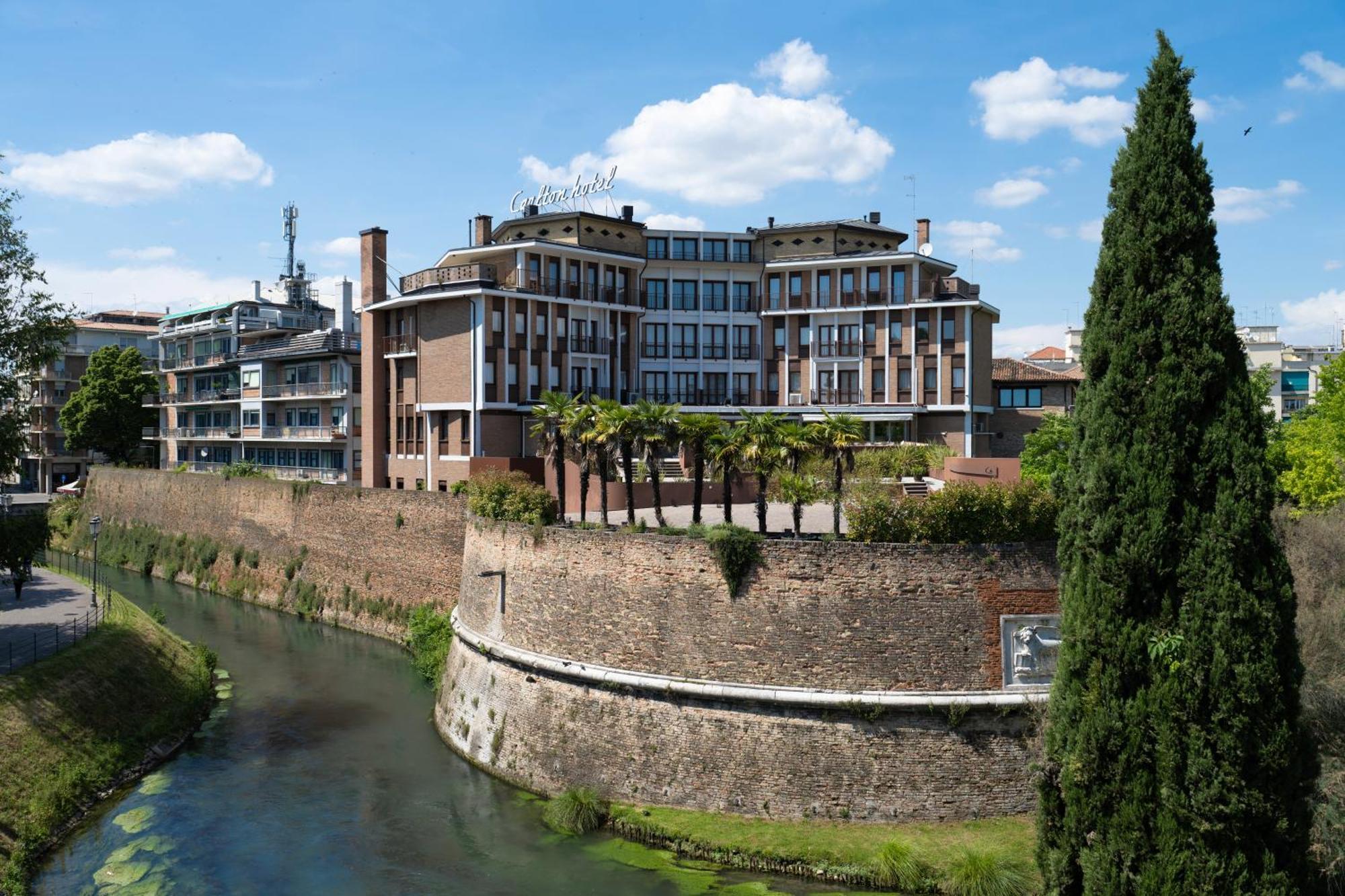 Hotel Carlton Treviso Exterior foto